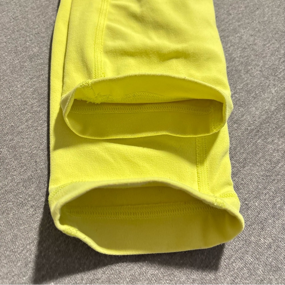Lululemon Align High-Waisted Trousers, 71 cm
Yellow Streamer - Picture 11 of 15